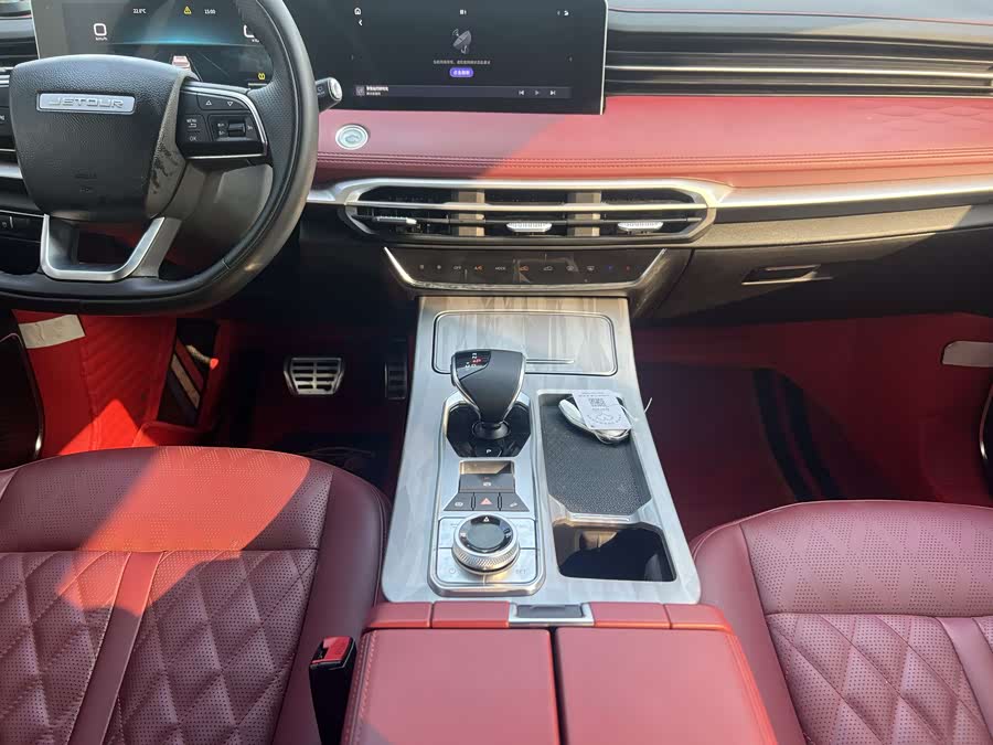Jetour X70 PLUS 2023 car image #22