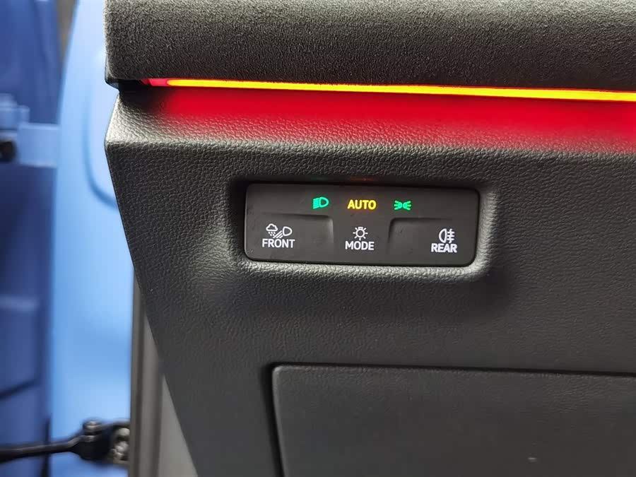 Volkswagen Tiguan L 2024 car image #22