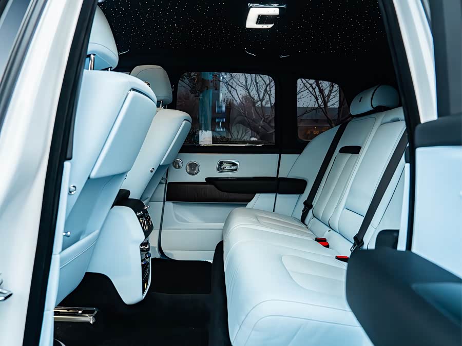 劳斯莱斯 库里南 2021 汽车图片 #22