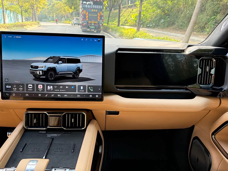 方程豹 豹8 2024 汽车图片 #22