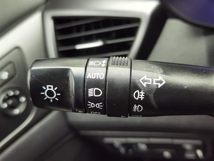 Hyundai Veloster 2014 #22 Hyundai Veloster 2014 car image #22