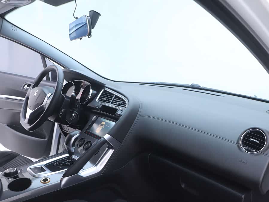 Peugeot 3008 2017 car image #22