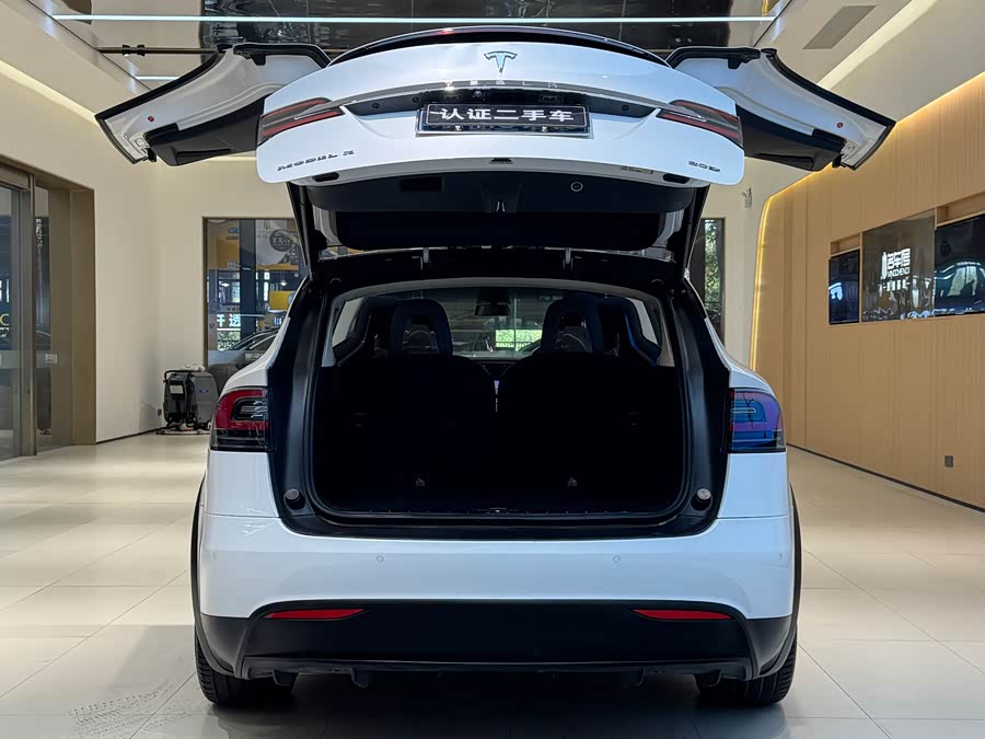 特斯拉 Model X 2017 汽车图片 #22