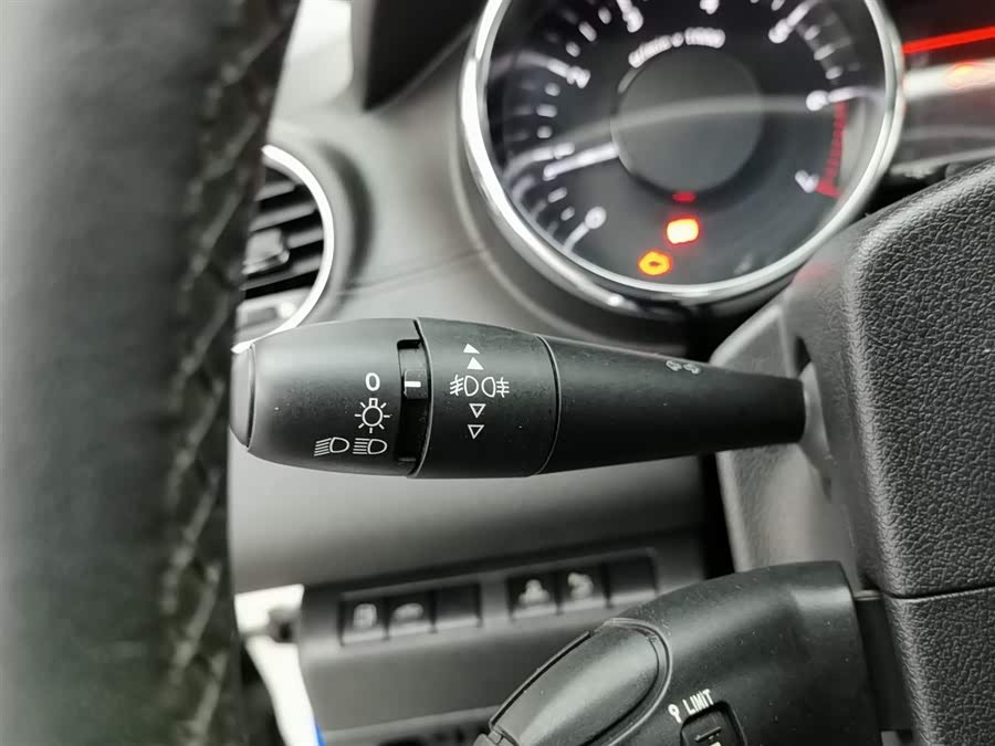 Peugeot 3008 2015 car image #22