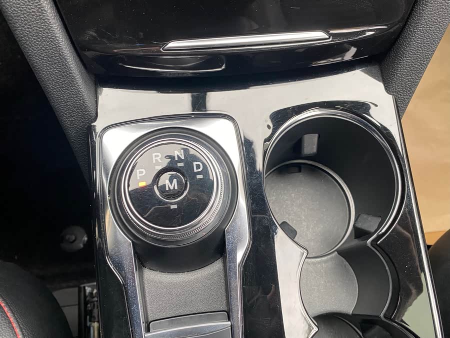 Ford Escape 2023 immagine di auto #22