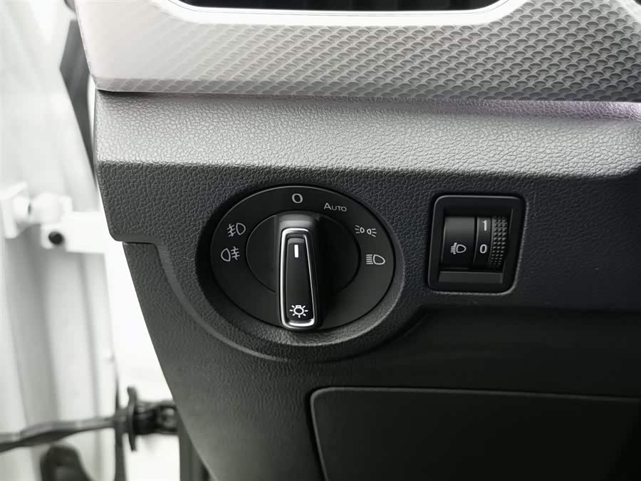 Volkswagen Tacqua 2024 car image #22