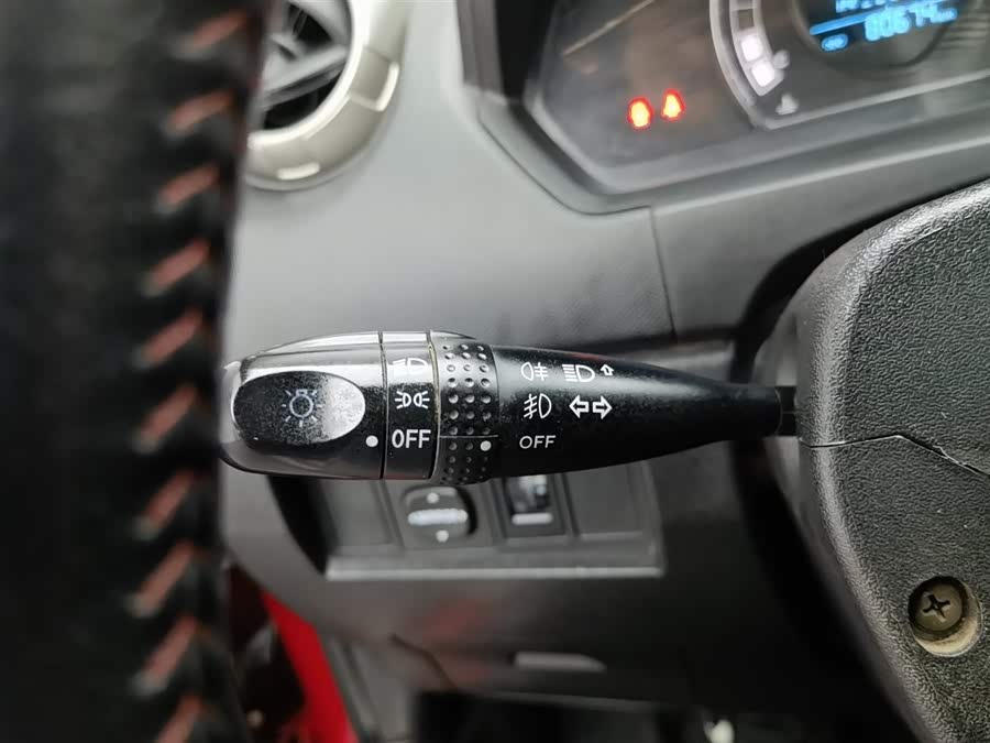 Great Wall M4 2014 صورة سيارة #22