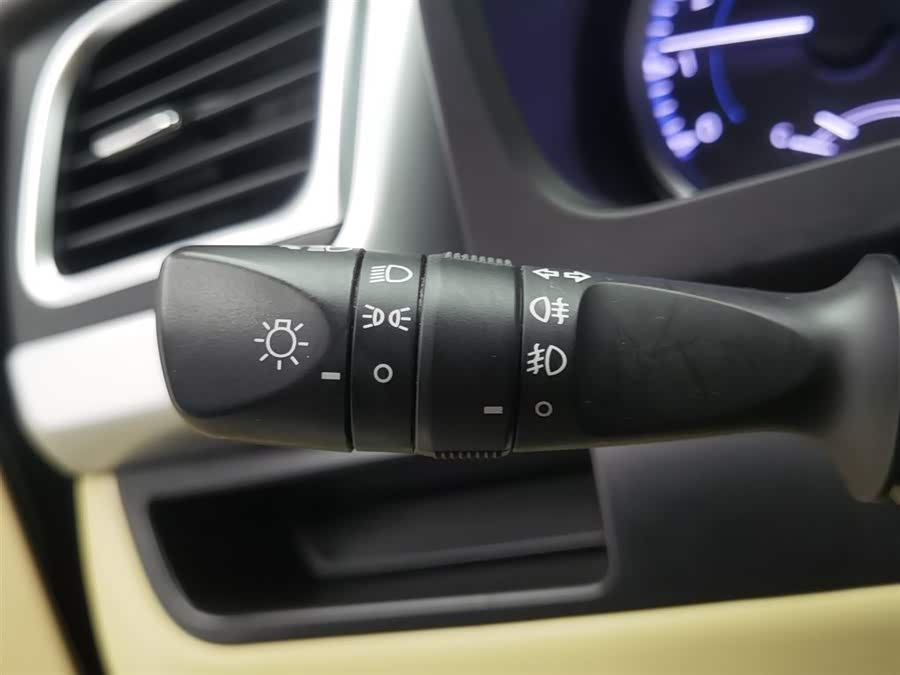 Toyota Highlander 2019 immagine di auto #22