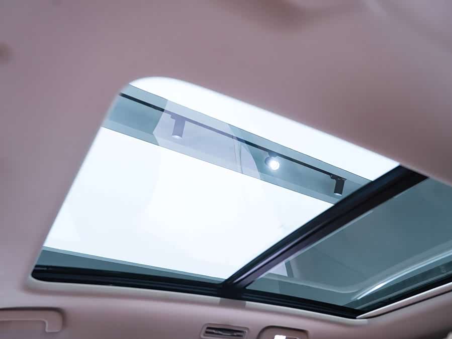 2023 car image #22