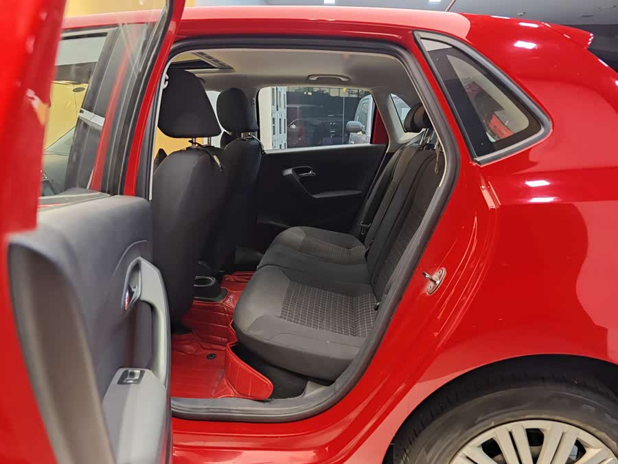 Volkswagen Polo 2018 #22 Volkswagen Polo 2018 car image #22