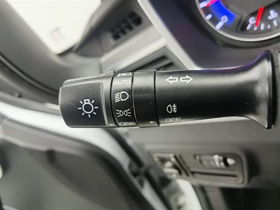 Vision X3 2018 car image #22