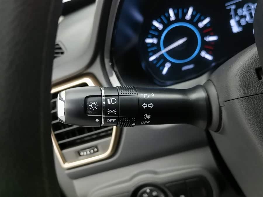 Chery Tiggo 3 2019 #22 Chery Tiggo 3 2019 car image #22