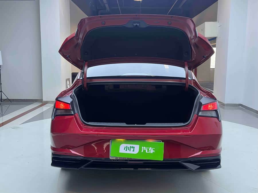 Hyundai Elantra 2022 car image #22