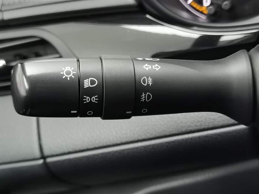 Toyota Yaris L Zhixuan 2022 immagine di auto #22