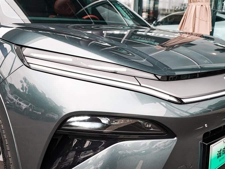 BYD Tang L 2025 immagine di auto #22