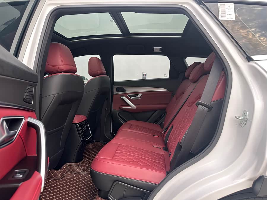 Jetour X70 PLUS 2024 car image #22