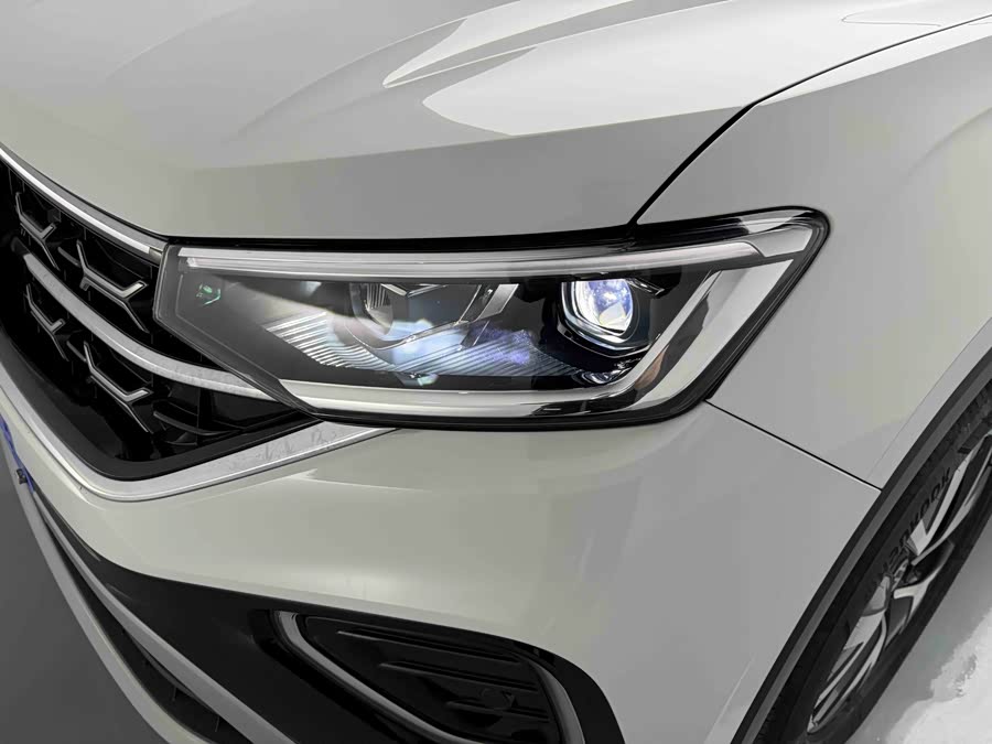 Volkswagen Tayron 2024 immagine di auto #22