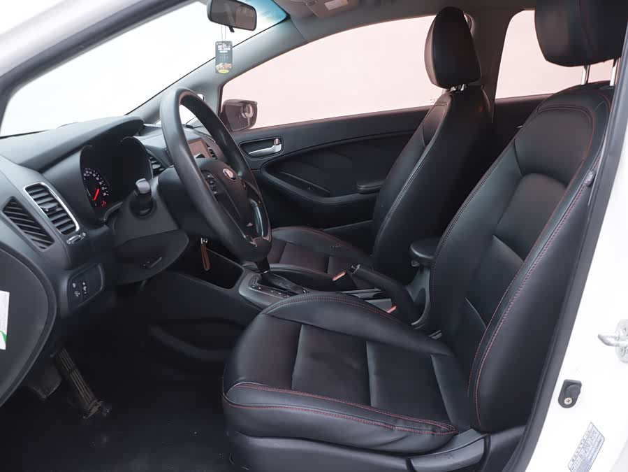 Kia K3 2015 #22 Kia K3 2015 car image #22