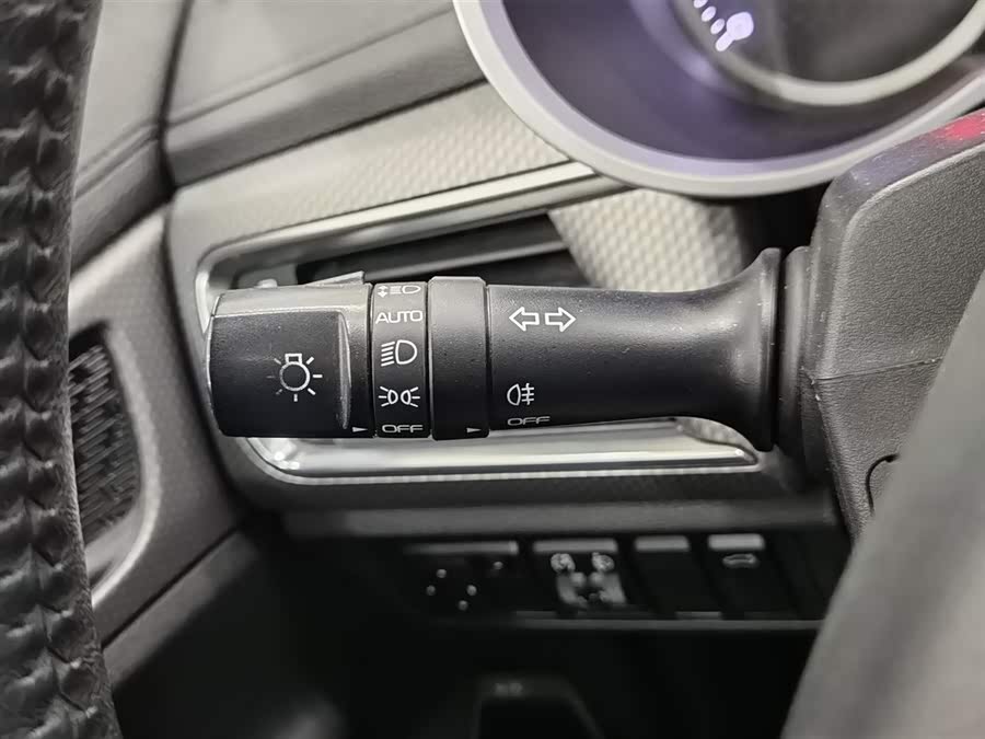 GEELY 2018 car image #22