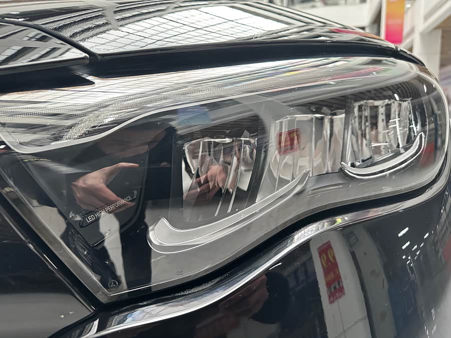 Mercedes-Benz E Class 2024 car image #22