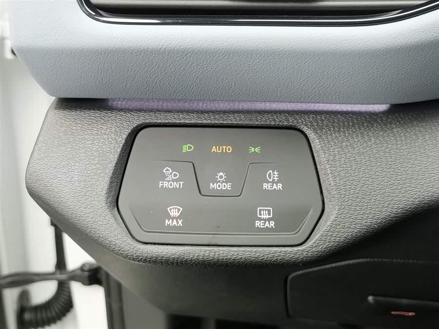 Volkswagen ID.4 X 2024 #22 Volkswagen ID.4 X 2024 car image #22