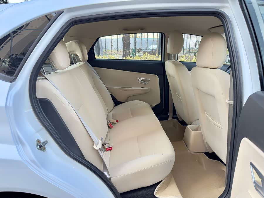 Chery Fulwin 2 2015 #22 Chery Fulwin 2 2015 car image #22