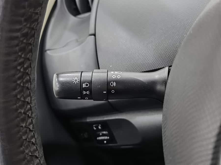 领航员 2013 汽车图片 #22