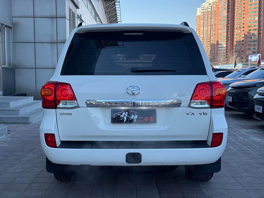 Toyota Land Cruiser 2014 car image #22