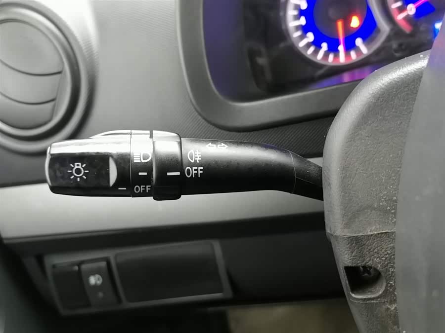 Suzuki Wagon R X5 2015 изображение автомобиля #22