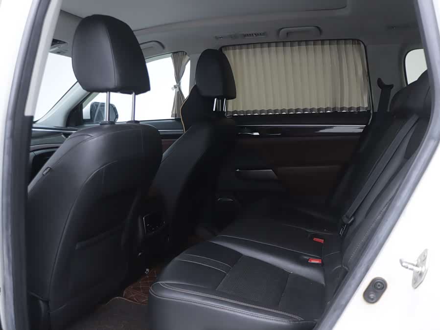 GAC Trumpchi GS8 2017 #22 GAC Trumpchi GS8 2017 car image #22