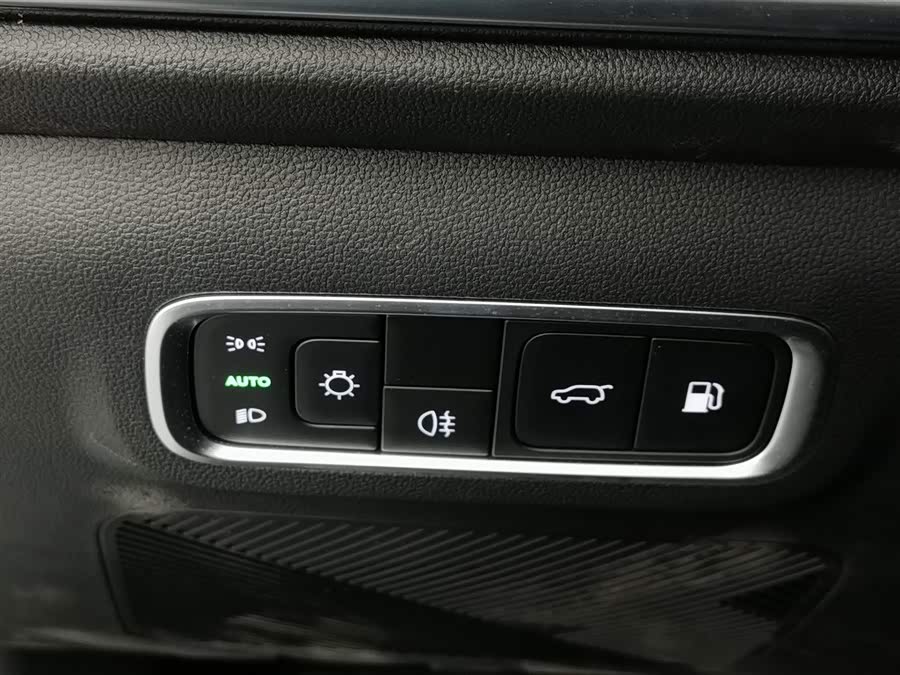 Chery Exploration 06 C-DM 2025 #22 Chery Exploration 06 C-DM 2025 car image #22