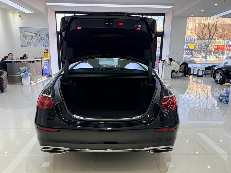 Mercedes-Benz S Class 2025 car image #22