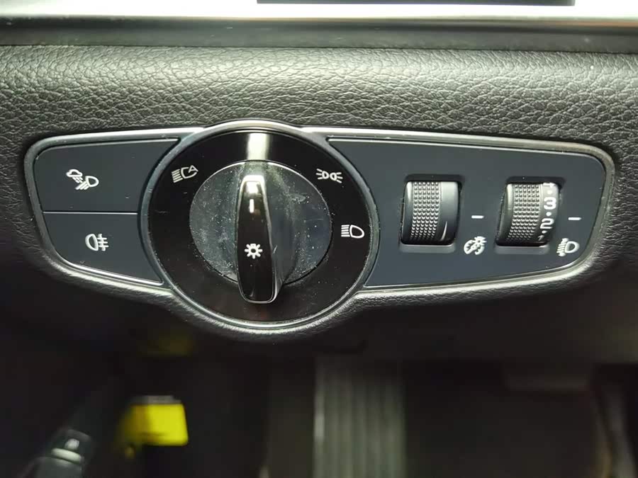 BYD Tang 2019 car image #22