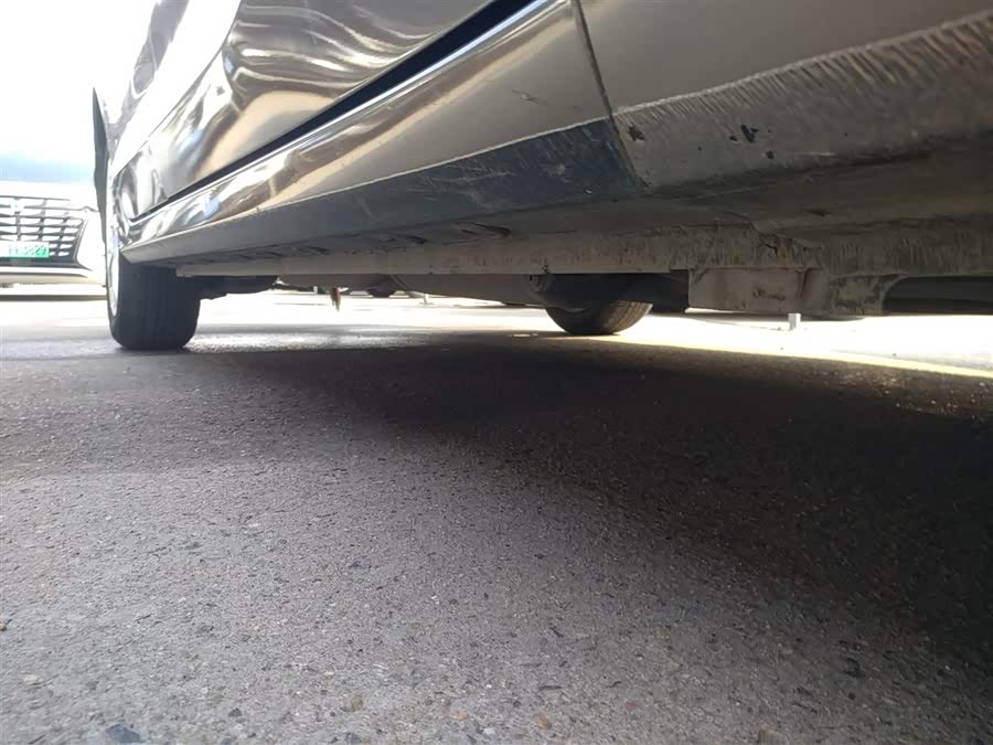 Honda Greiz 2015 car image #22