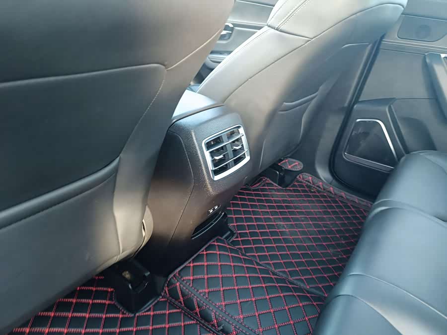 BYD Song Pro 2019 #22 BYD Song Pro 2019 car image #22