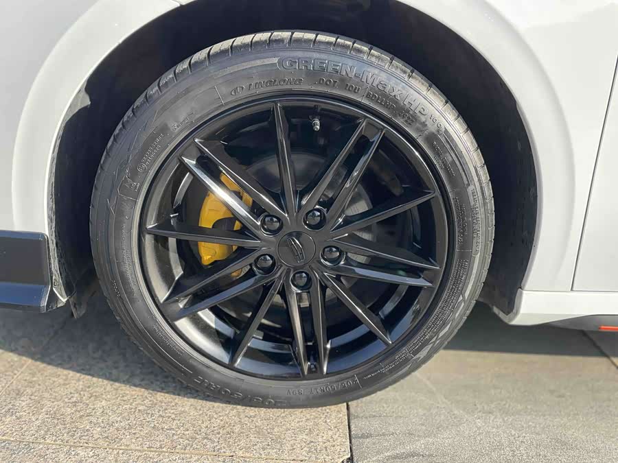 GEELY Binray 2022 immagine di auto #22