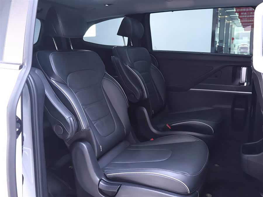 Hyundai Custo 2025 car image #22