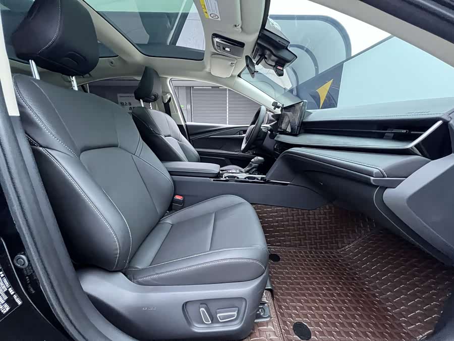 Toyota Camry 2024 #22 Toyota Camry 2024 car image #22