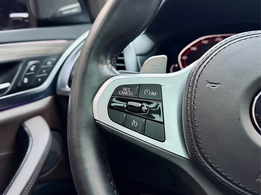 BMW X3 2019 car image #22