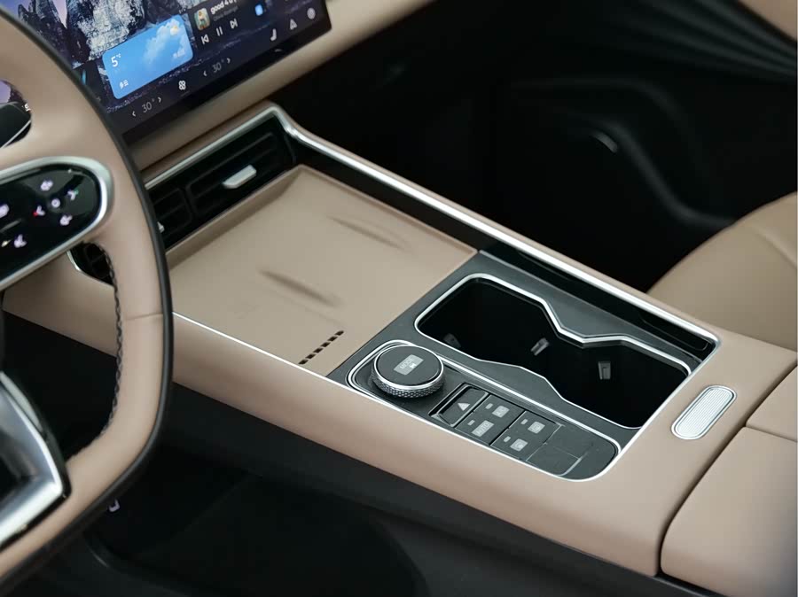 Chery Tiggo8L 2024 car image #22