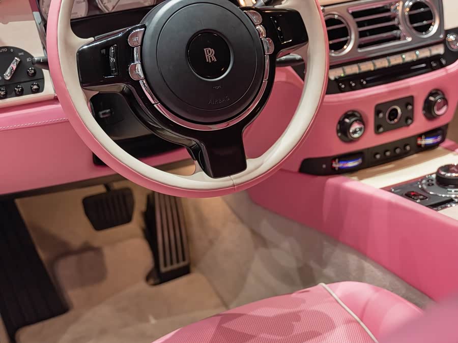 Denza Wraith 2022 #22 Denza Wraith 2022 immagine di auto #22