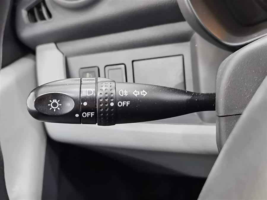 Suzuki Alto 2014 car image #22