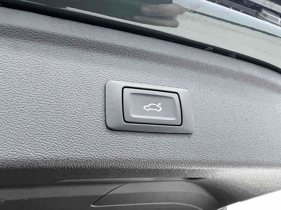 Audi A3 2024 car image #22