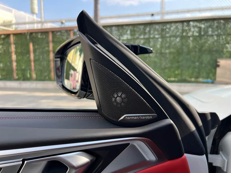 BMW M4 2024 car image #22