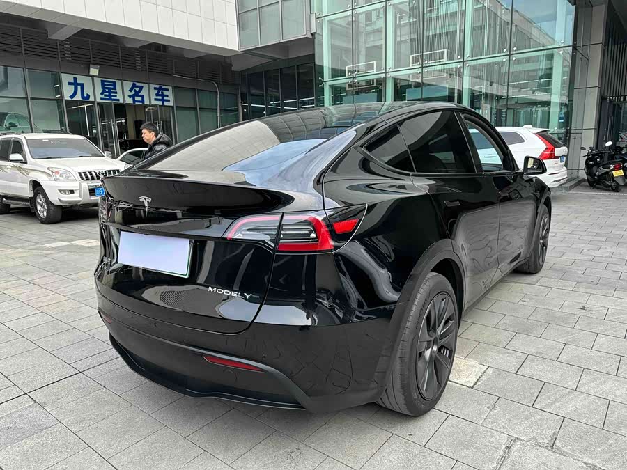 特斯拉 Model Y 2023 汽车图片 #22