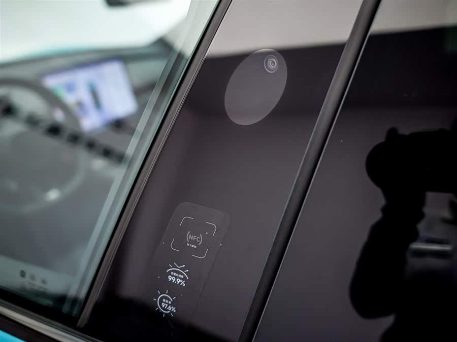 MI YU7 2025 immagine di auto #22