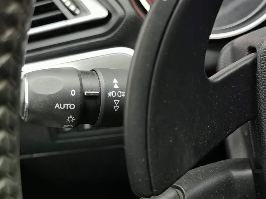 Peugeot 408 2015 car image #22
