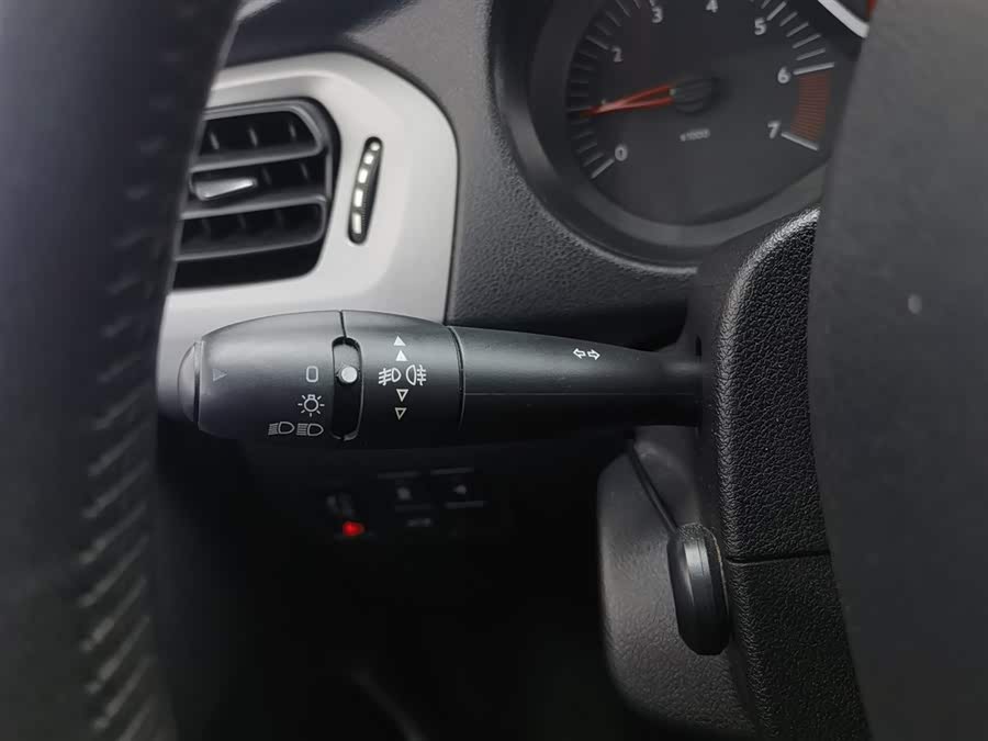 Citroen C-Elysée 2018 #22 Citroen C-Elysée 2018 immagine di auto #22