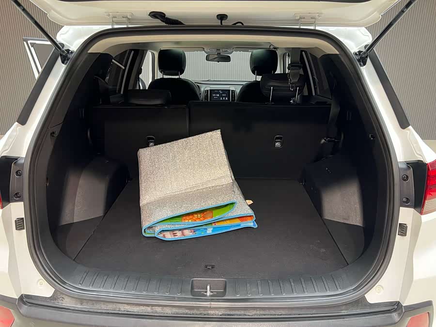 Hyundai ix35 2019 car image #22