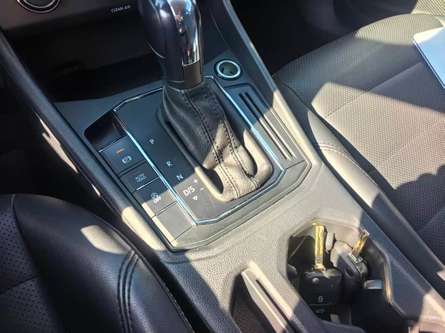 Volkswagen Lavida 2019 #22 Volkswagen Lavida 2019 car image #22